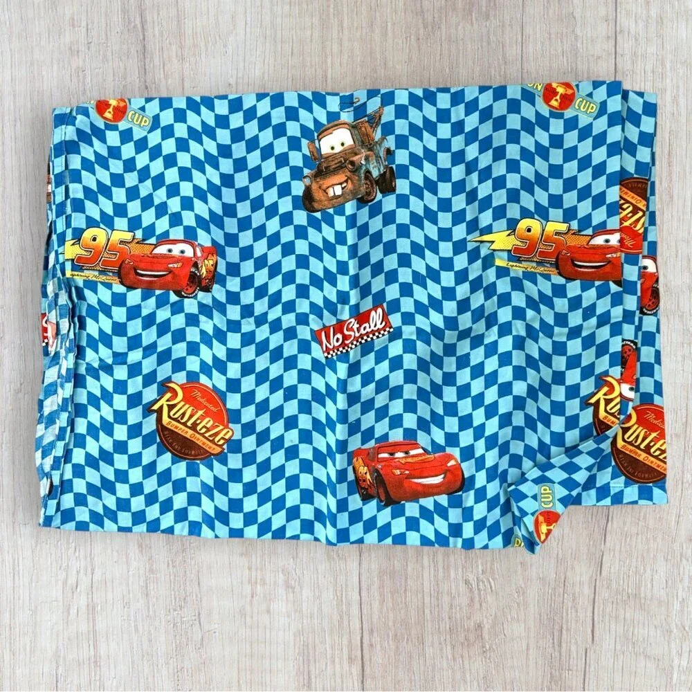 DISNEY Pixar CARS Lightning McQueen Racing Flat Sheet & 2 Pillowcases TWIN